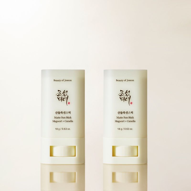 -BEAUTY-OF-JOSEON--Matte-sun-stick-Mugwort-Camellia-4
